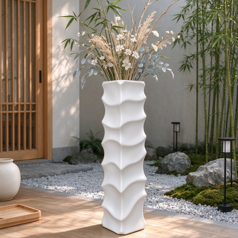Decorative Slim Wave Vase Stornfeild
