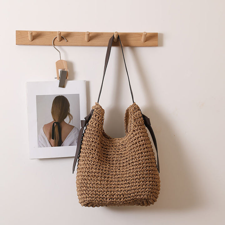 Fashionable Handmade Shoulder Bag Made of Natural Material Stornfield