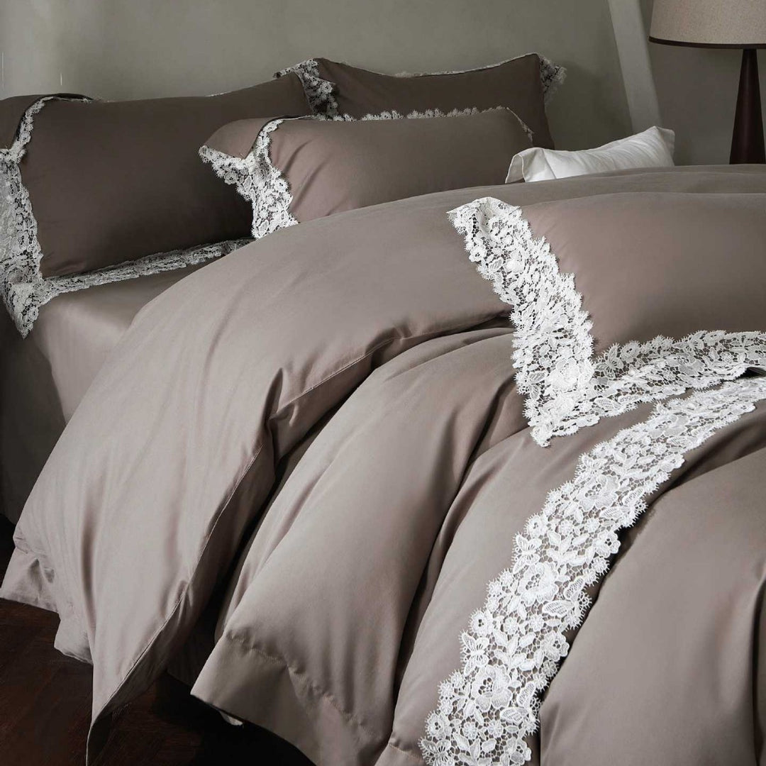 Luxurious cotton satin bedding set with decorative lace