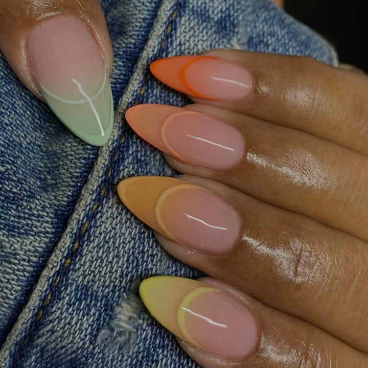 Artificial Nail Tips with Gradient Stornfield