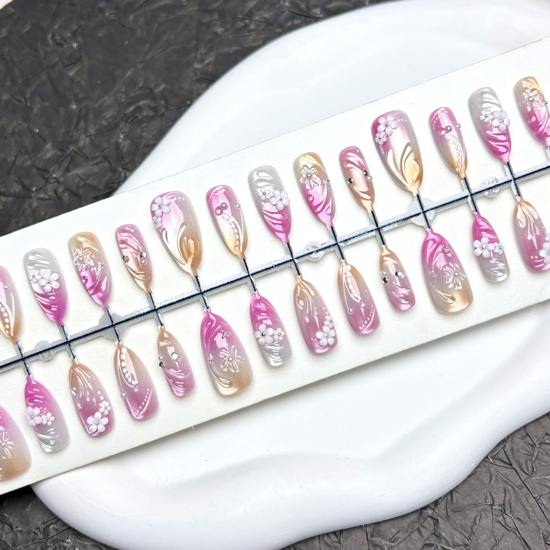 Artistic Floral Design Press-On Nail Set 1790745881