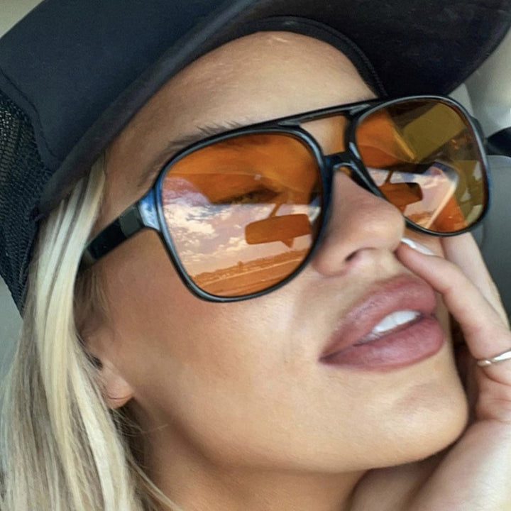Women's oversized sunglasses in sporty-elegant design Stornfield