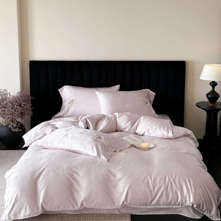 Embroidered Satin-Feel Duvet Cover Bedding Set with Scalloped Lace Edge and Pillow Shams