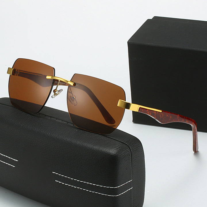 Women's Fashion Sunglasses in Modern Geometric Design Stornfield