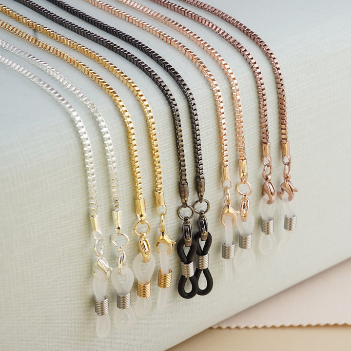 Sleek Metal Eyewear Chain Stornfield