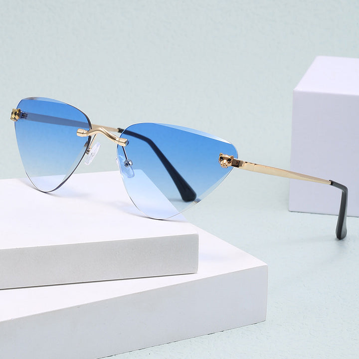 Ladies Cat-Eye Sunglasses with Elegant Metal Frame Stornfield