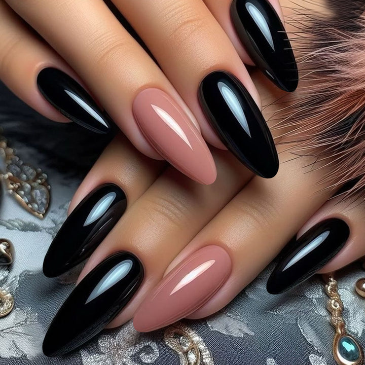Artistic Press-On Nails Stornfield