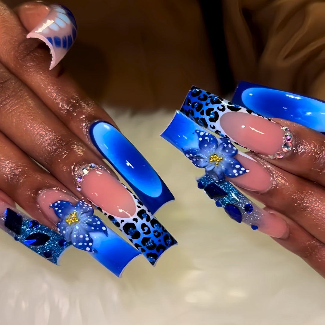 Artistic Long-Length Press-On Nail Art Stornfield