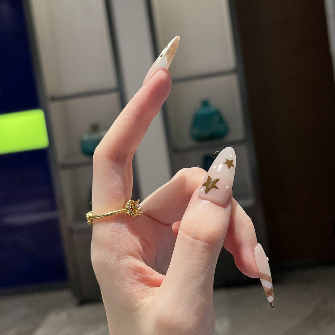 Artistic Press-On Nail Set Stornfield