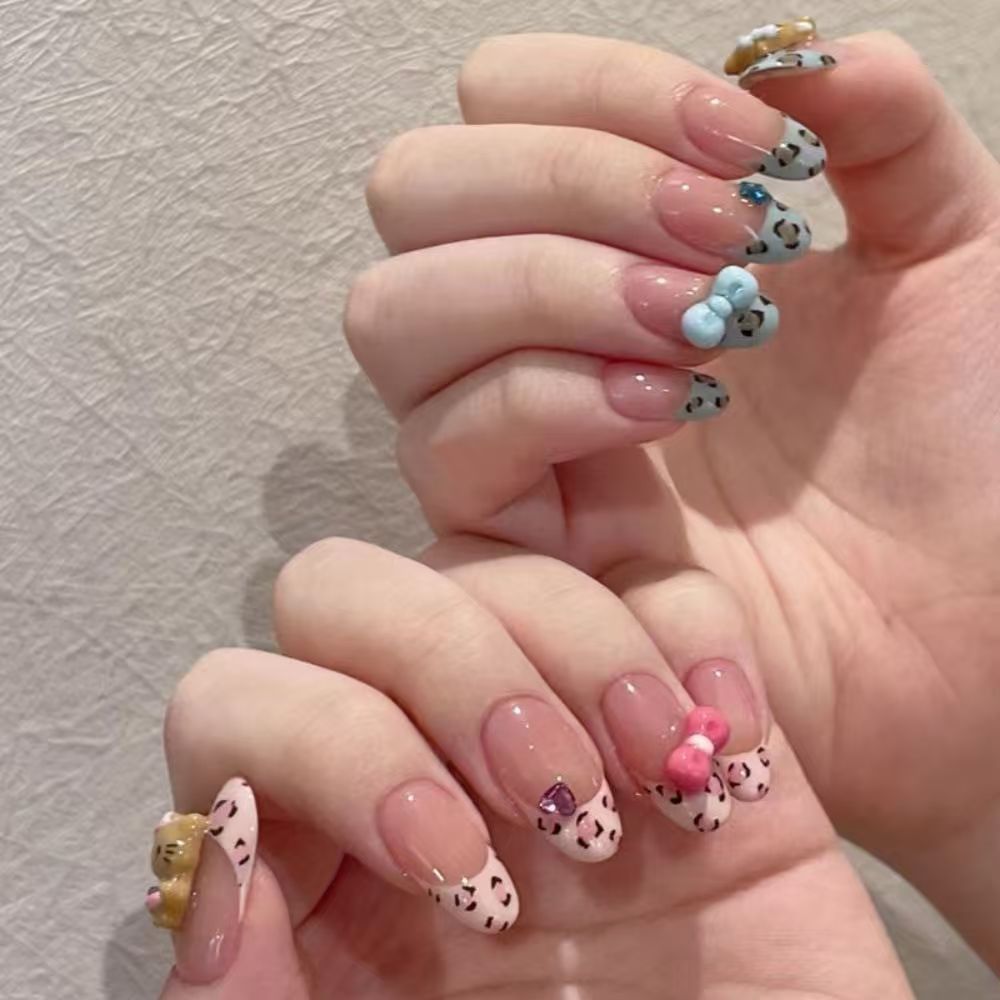 Advanced Glitter-Enhanced Press-On Nail Set Stornfield