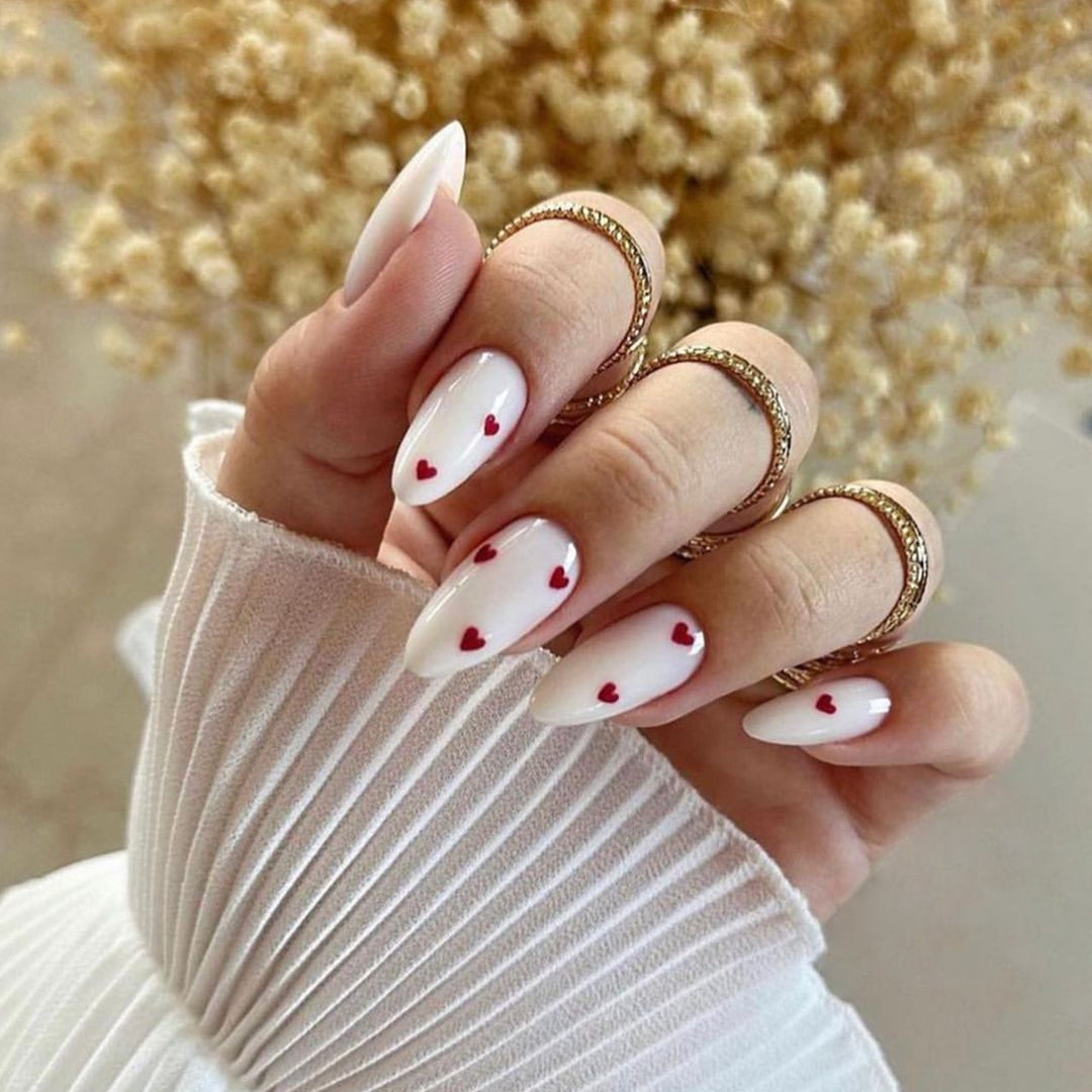 Romantic Heart-Accent Gel Nail Art Extensions Stornfield
