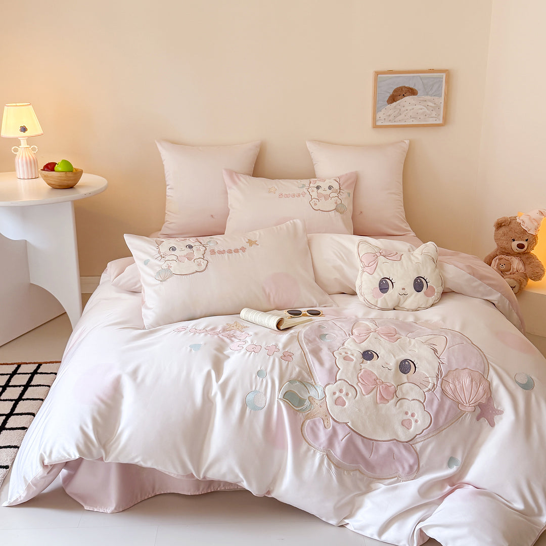 Embroidered Cat-Themed Satin Duvet Cover Set with Plush Decorative Pillow