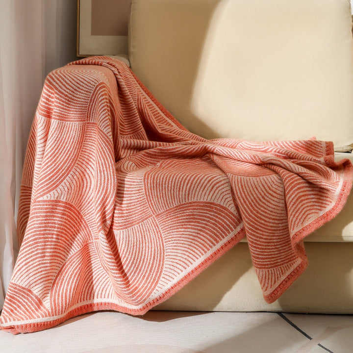 Women's exclusive and cozy knit blanket with geometric pattern Stornfield