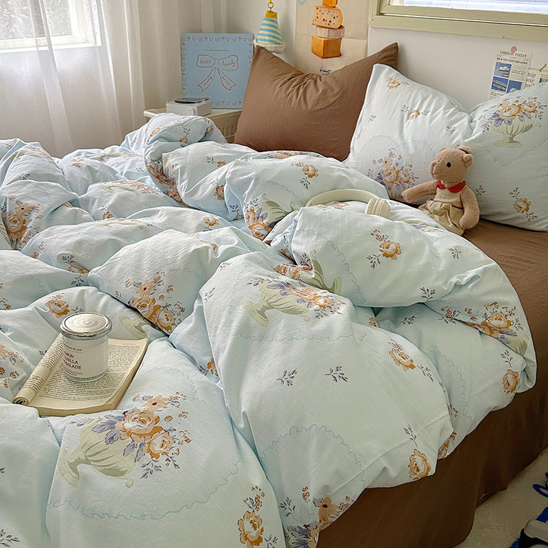 Floral Patterned Quilted Duvet Cover