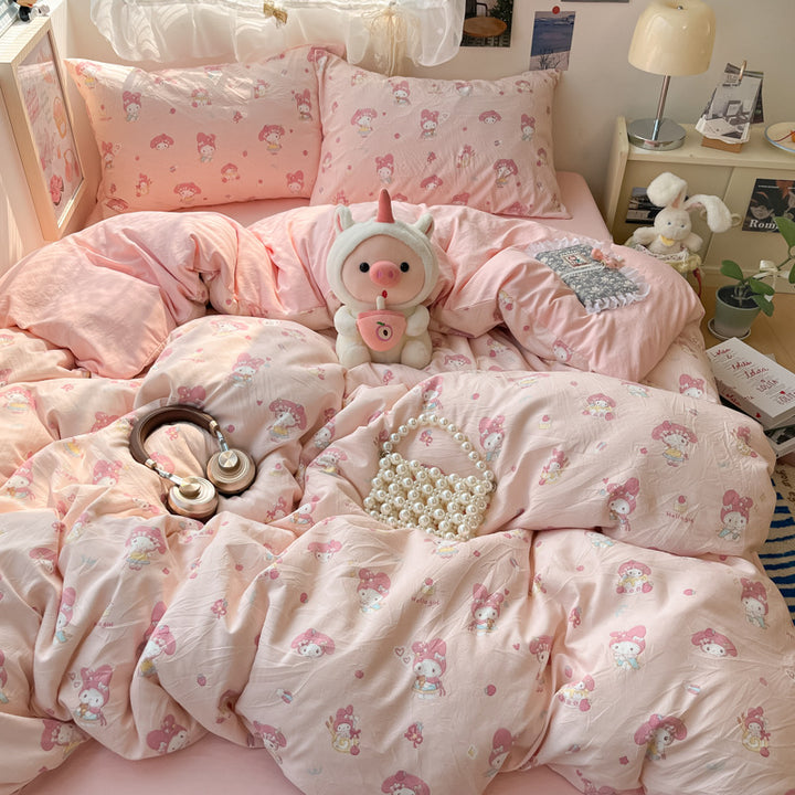 Floral Patterned Comforter Set