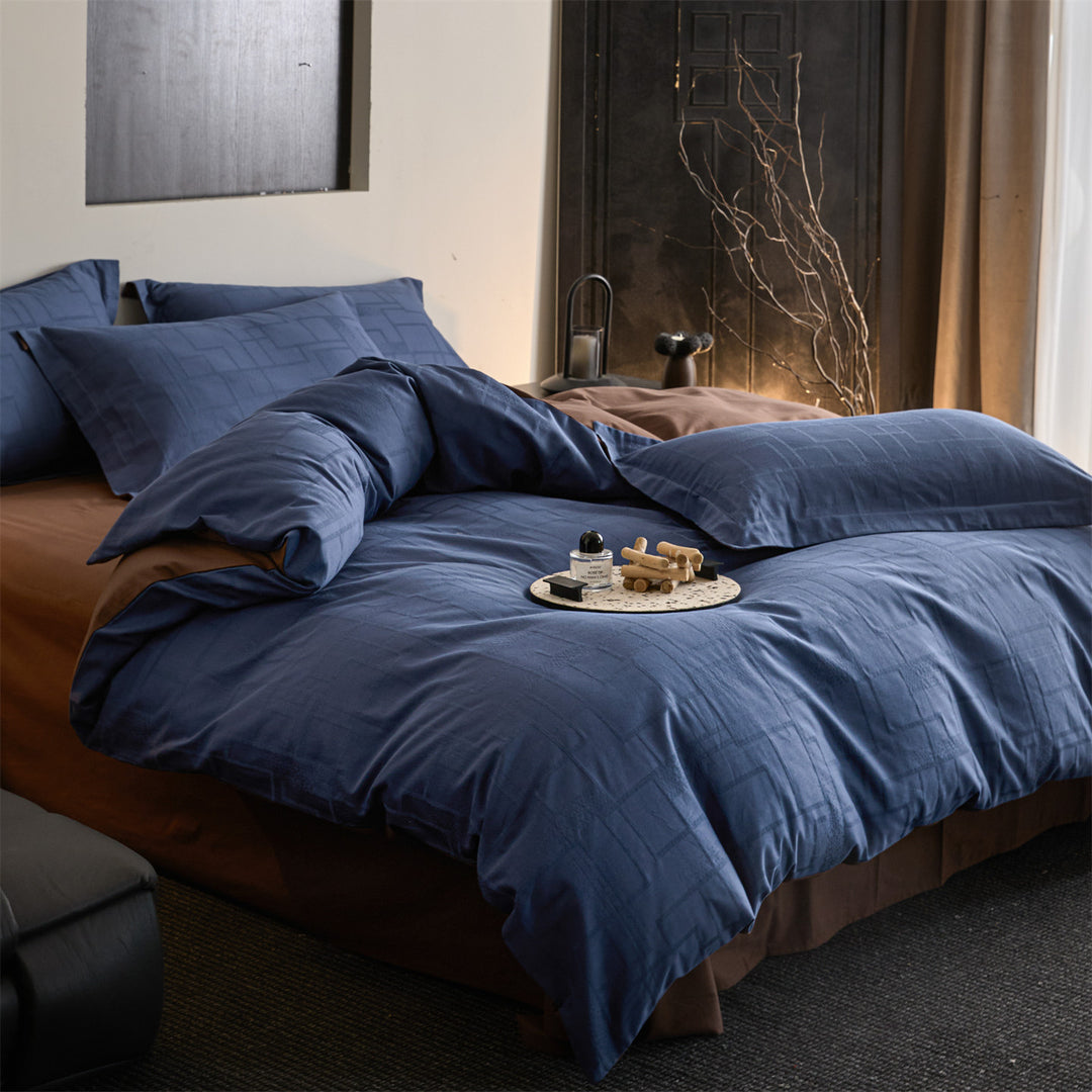 Reversible Jacquard Leopard Duvet Cover Set