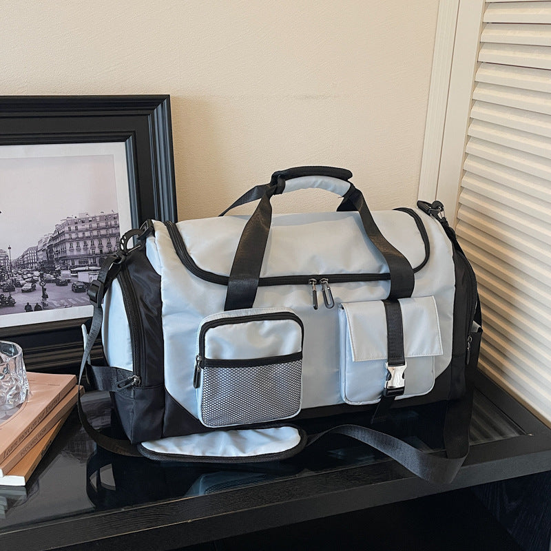 Sporty multifunctional travel bag with external pocket Stornfield