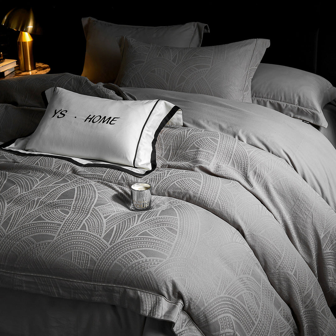 Luxurious cotton satin bed linen set with jacquard structure