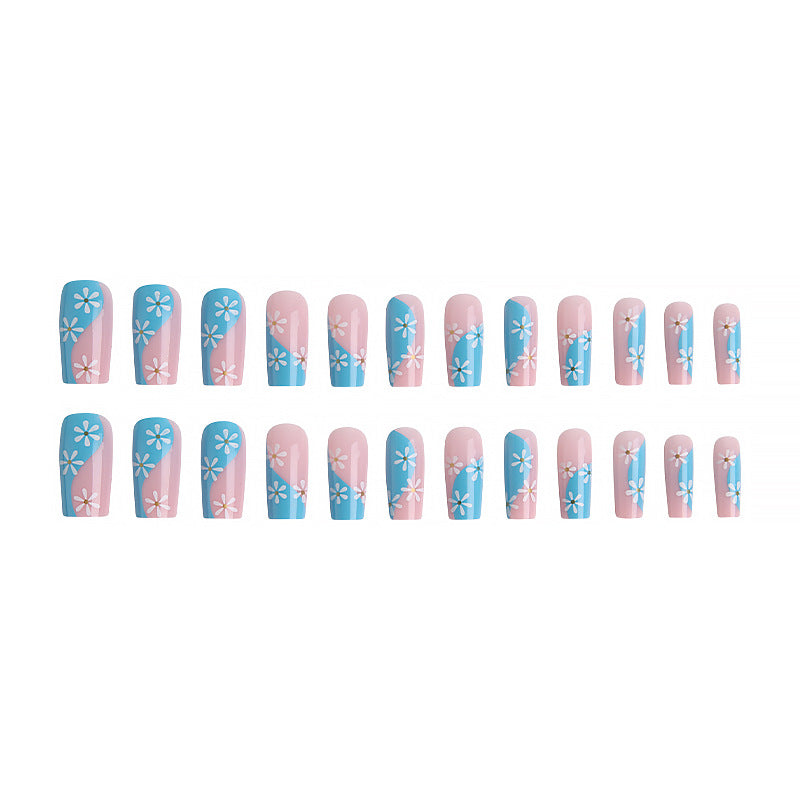 Artificial nails with delicate flower design Stornfield