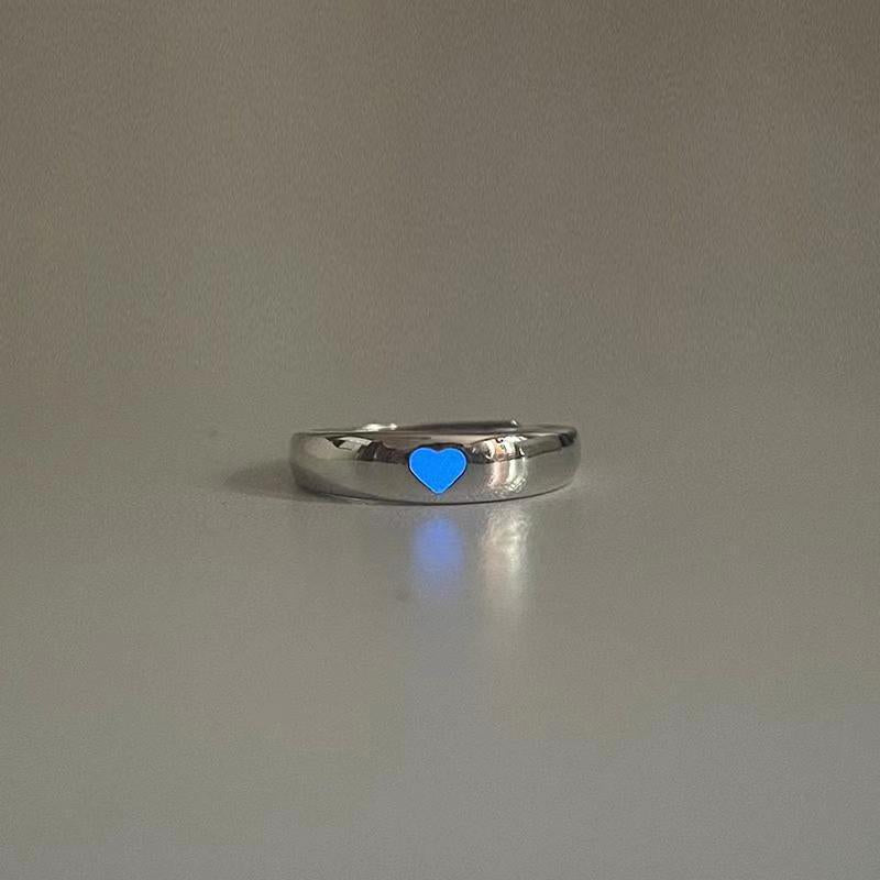 Stylish ring with heart motif Stornfield
