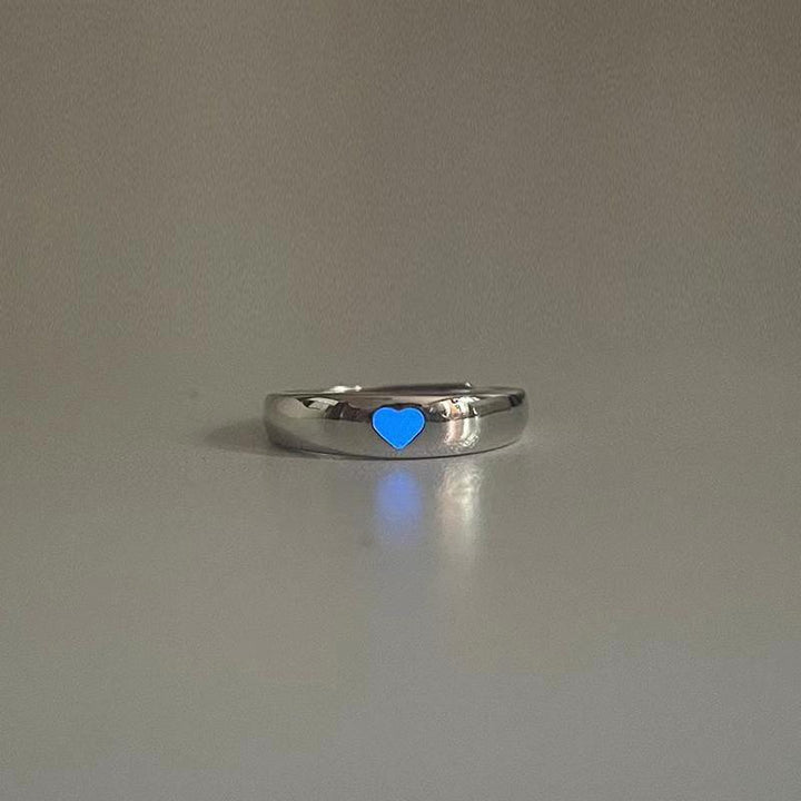 Stylish ring with heart motif Stornfield