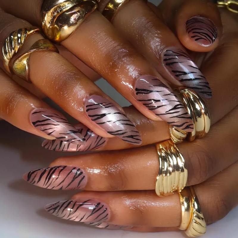 Artistic Press-On Nail Set with Tiger Stripe Design Stornfield