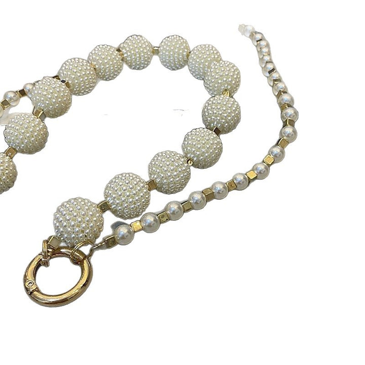 Elegant Beaded Eyewear Holder Stornfield