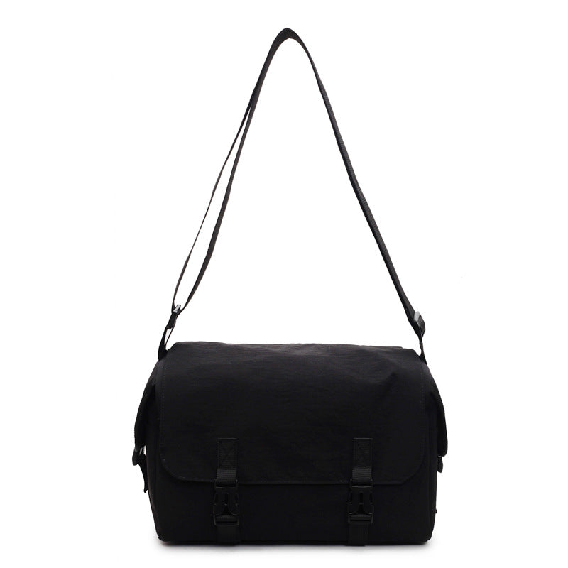 Modular shoulder bag with unique fastening system Stornfield
