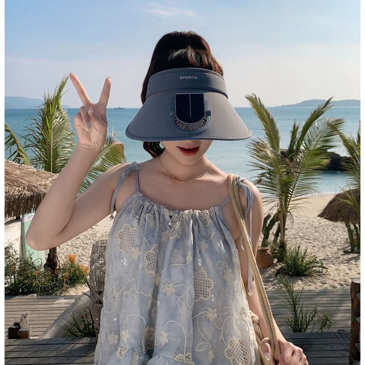 Adjustable sun visor for with integrated smartphone holder and UV protection Stornfield