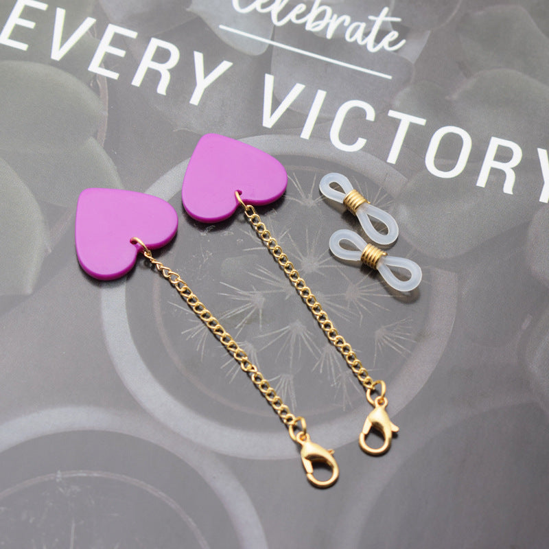 Heart-Shaped Decorative Eyewear Chain Stornfield