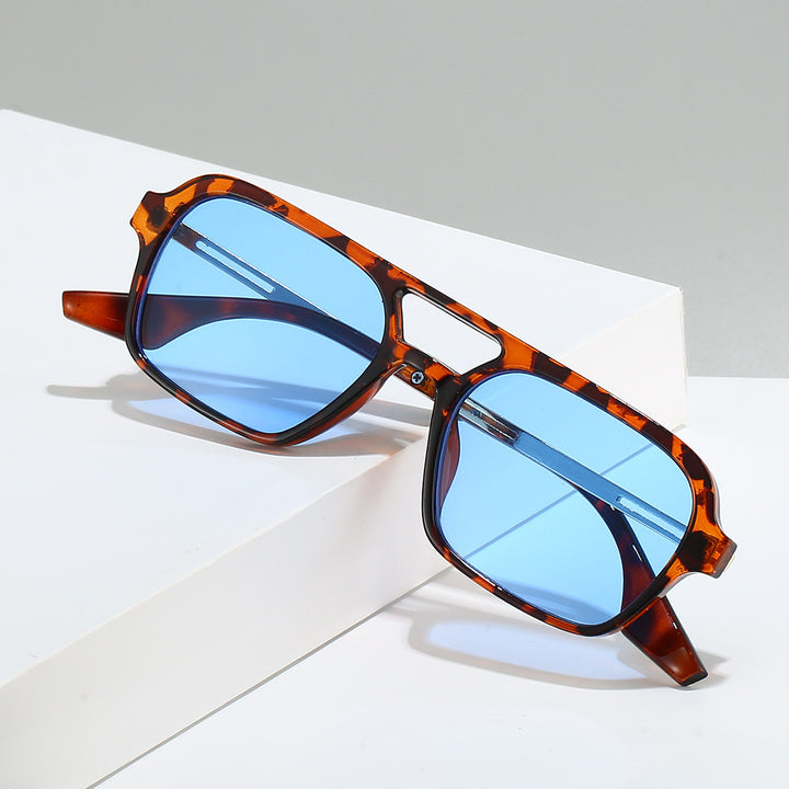Women's stylish sunglasses in contemporary design with polarized lenses Stornfield
