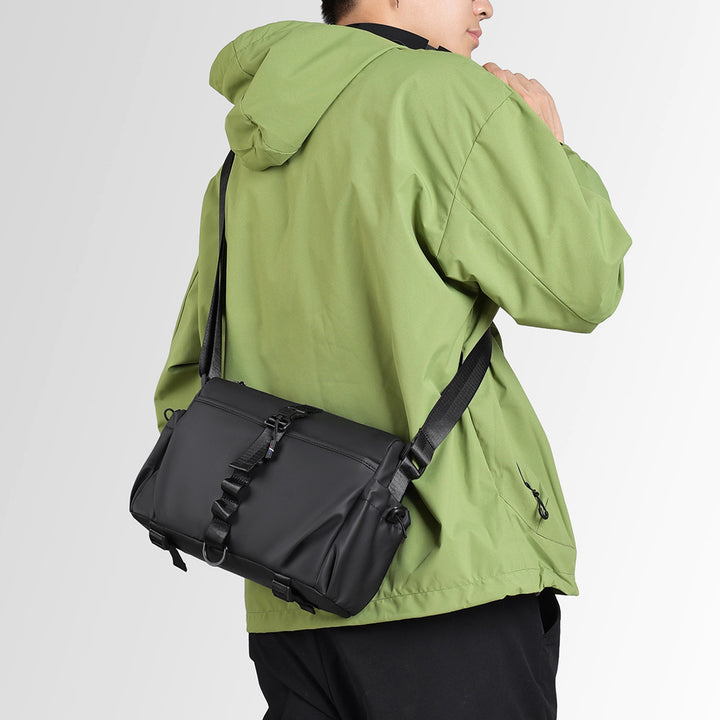 Modern Waterproof Messenger Bag Stornfield