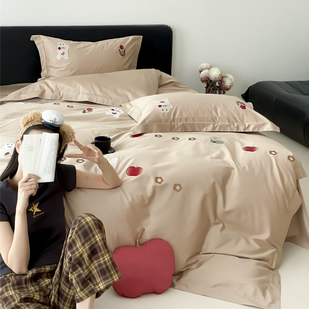 Cotton-Sateen Embroidered Cartoon Apple & Bear Duvet Cover Set with Pillow Shams