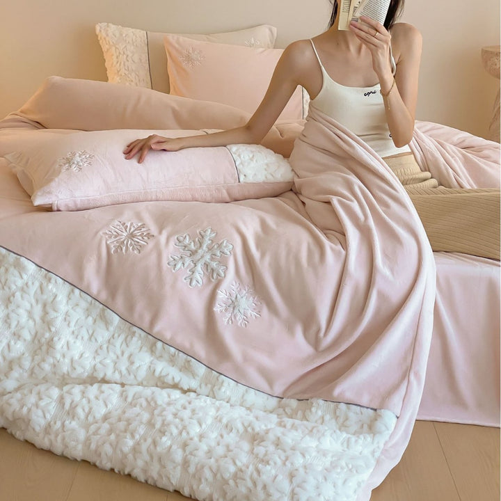 Snowflake-Embroidered Cotton-Sateen Duvet Cover Set with Sherpa Border & Envelope Shams