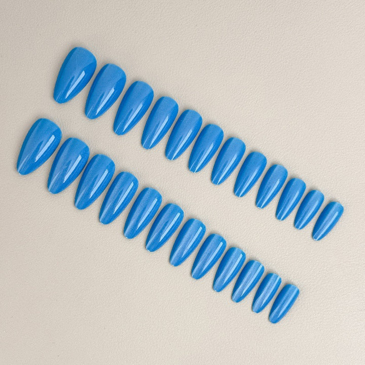 Elegant artificial nails with pointed design Stornfield
