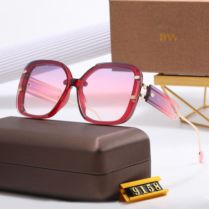 Women Designer Sunglasses with Extravagant Frame Stornfield