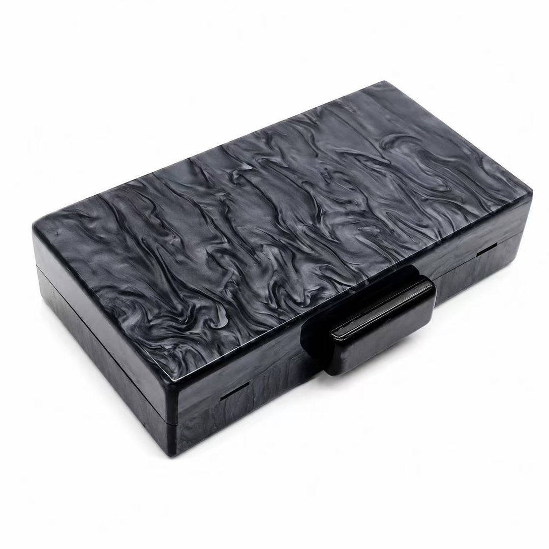 Abstract Geometric Clutch