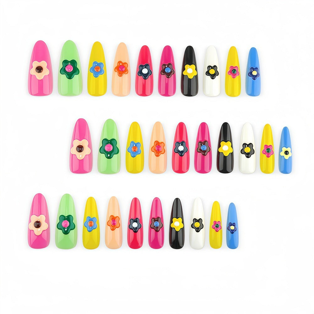 Artificial nails with floral 3D design Stornfield