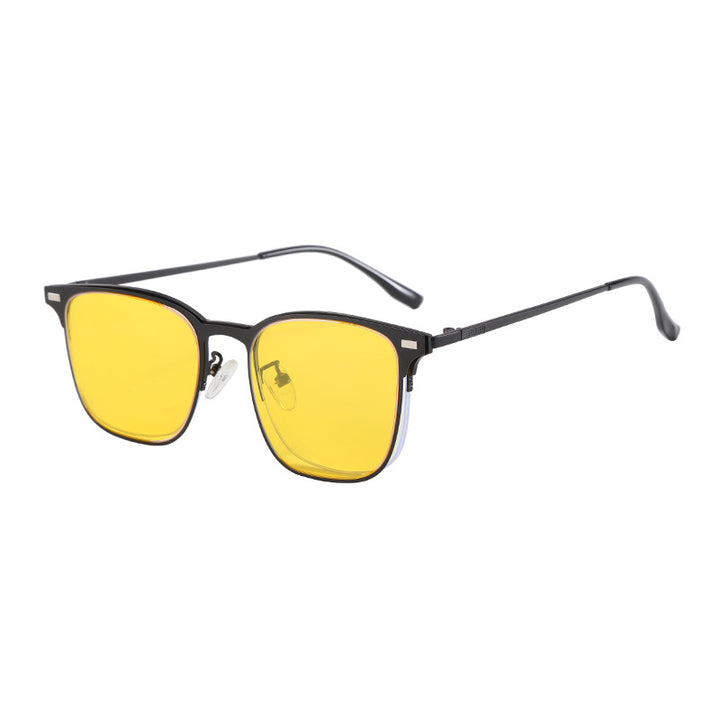 Women Trendy Square Sunglasses in Modern Design Stornfield