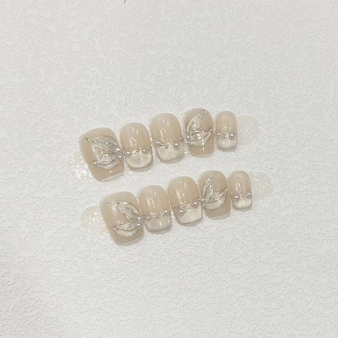 Floral Art Press-On Nail Set with Pearls Stornfield