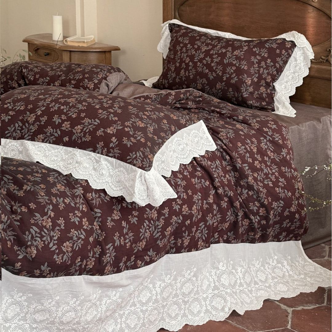 Quilted Floral-Print Lace-Edged Comforter & Sham Set