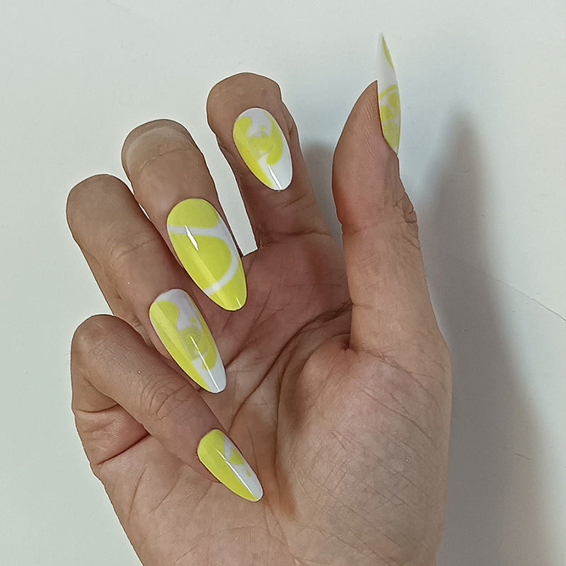 Artificial nails with floral minimalism Stornfield
