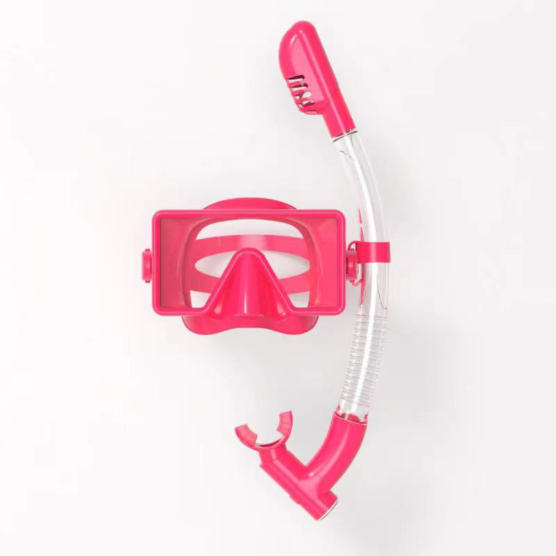 High-quality diving mask with wide field of vision and flexible snorkel Stornfield