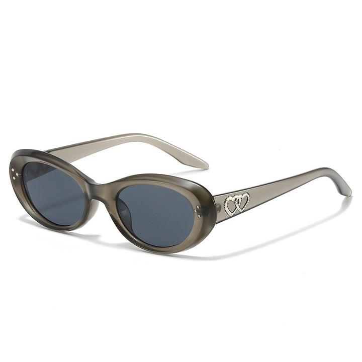 Fashionable Retro-Inspired Oval Sunglasses Stornfield