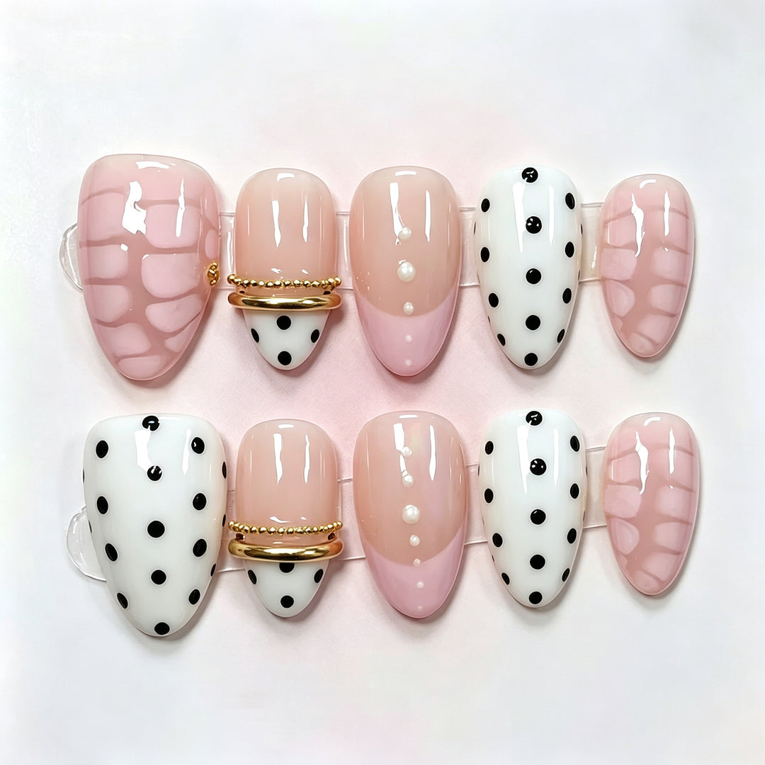 Chic Polka Dot Press-On Nail Set Stornfield