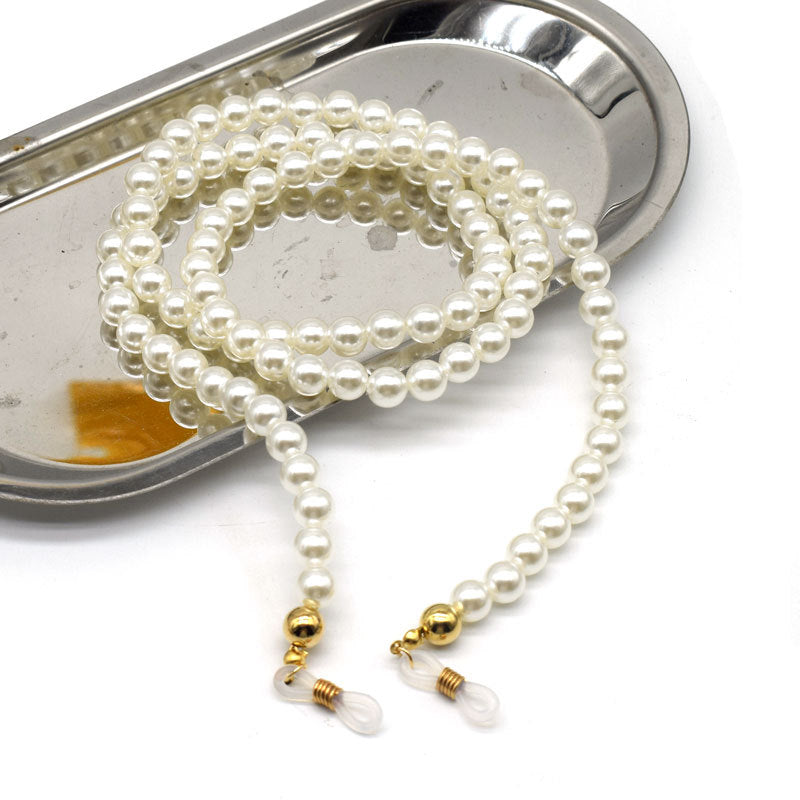 Elegant Pearl Beaded Eyewear Chain Stornfield