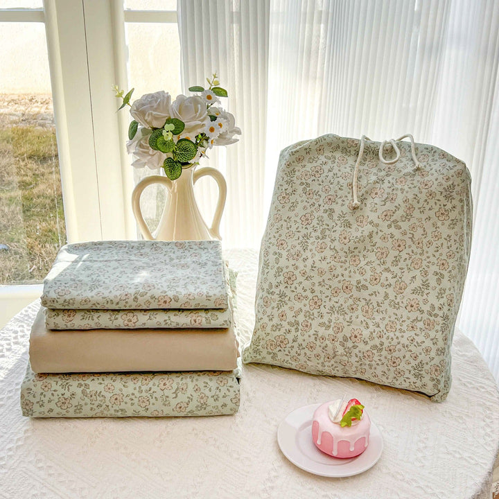 Soft Cotton Floral Pattern Bedding Set