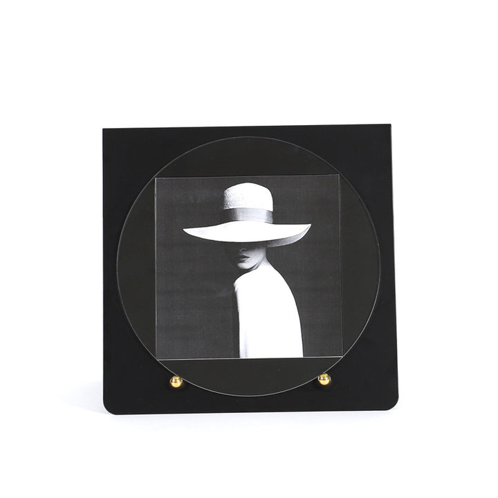 Modern Artistic Photo Frame