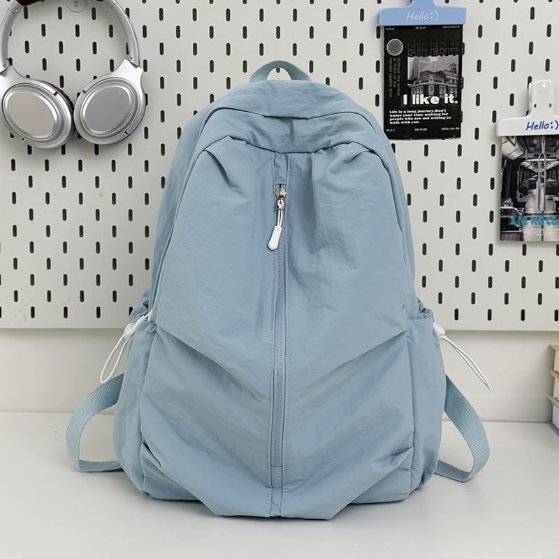 Spacious and Lightweight Backpack for Everyday Stornfield