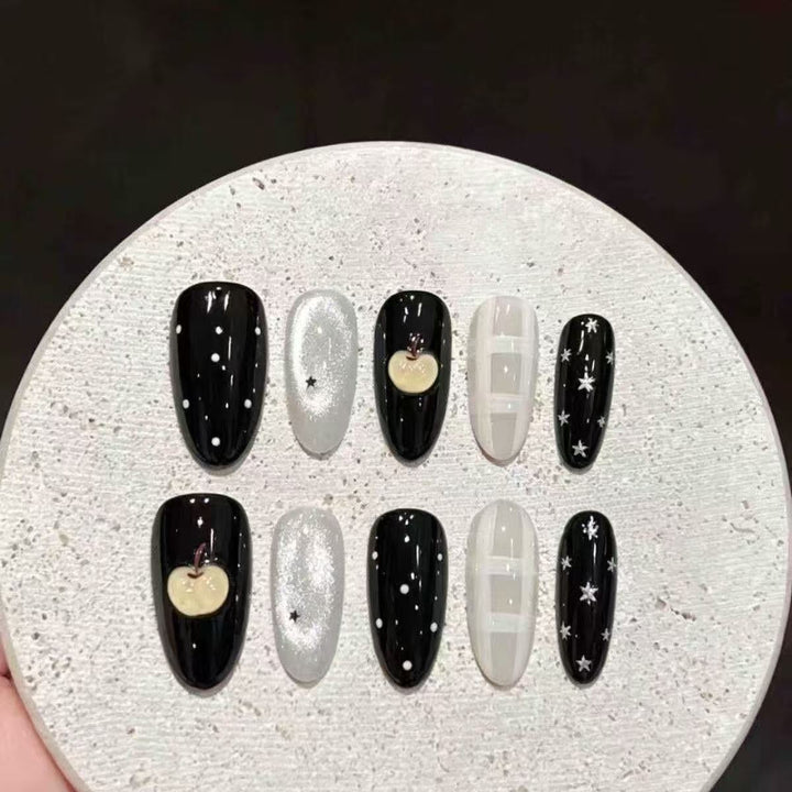 Decorative Press-On Nail Art Set Stornfield